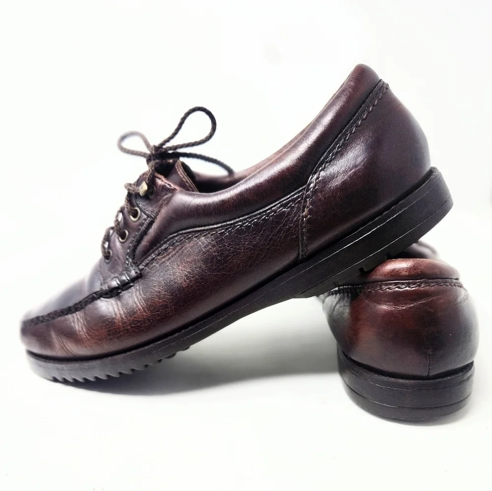 G.H. Bass Men’s Casual Leather Derby/Loafer LACE UP Shoes. Size 11 M Very SOFT